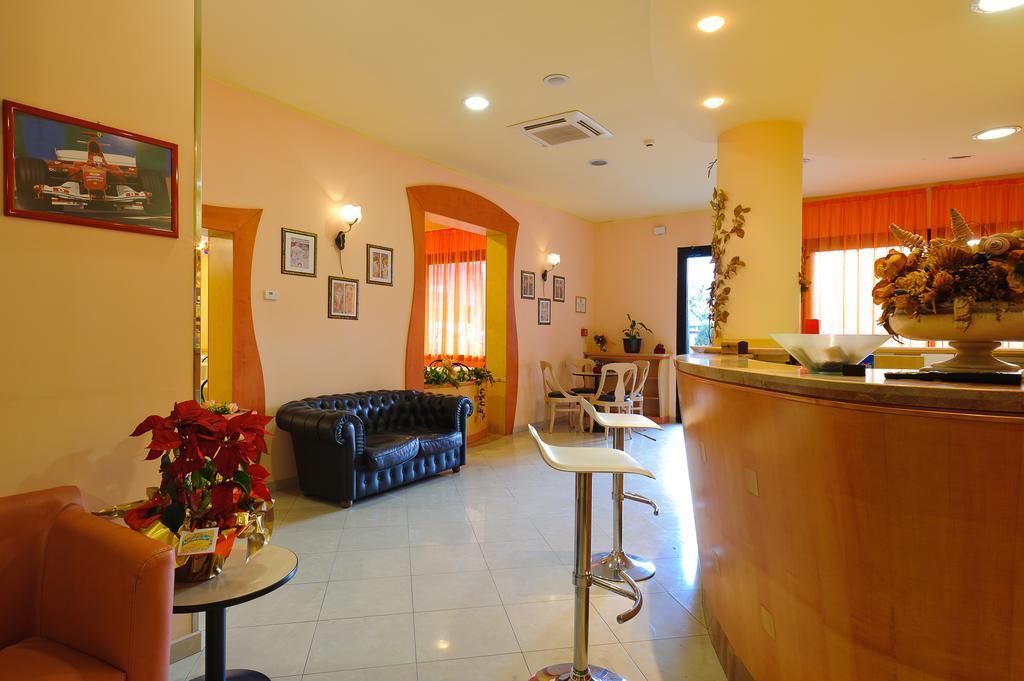 Hotel Vannucci Rimini Zewnętrze zdjęcie