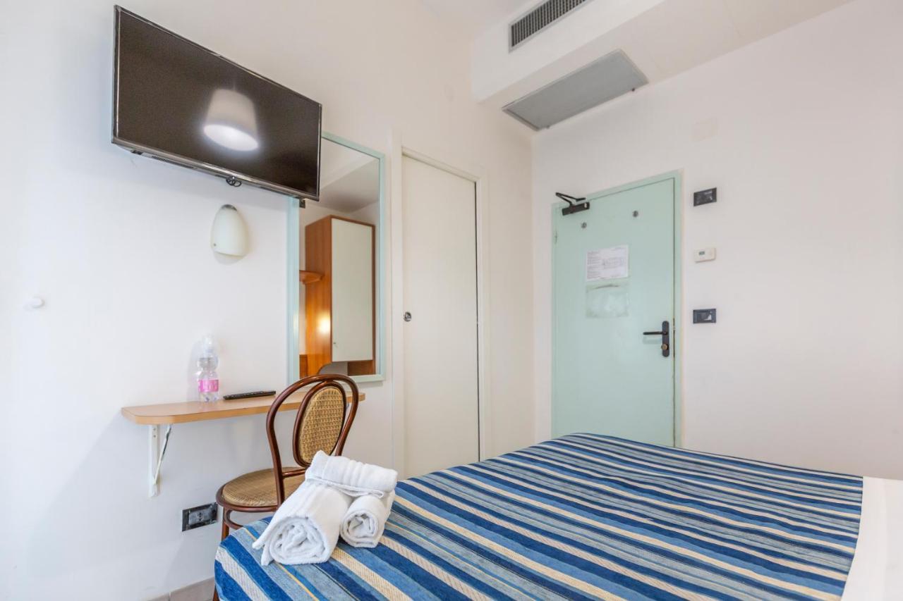 Hotel Vannucci Rimini Zewnętrze zdjęcie