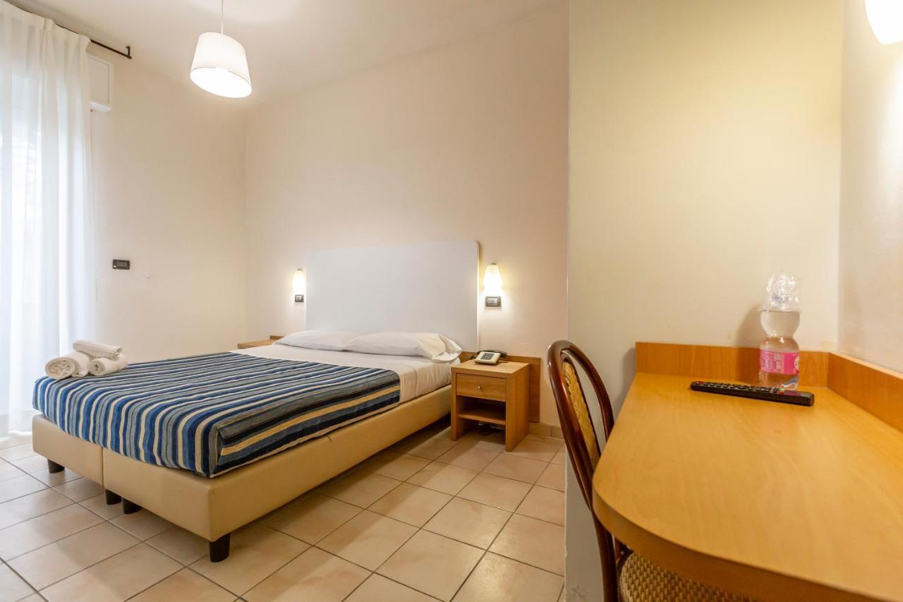 Hotel Vannucci Rimini Zewnętrze zdjęcie